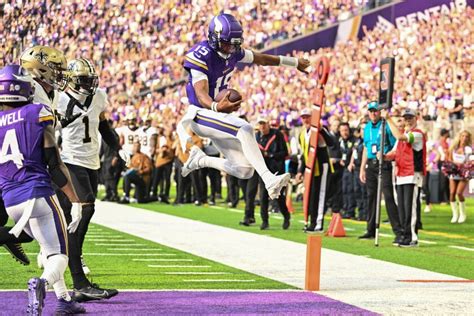 Josh Dobbs captivates state of Minnesota while leading Vikings to win over Saints